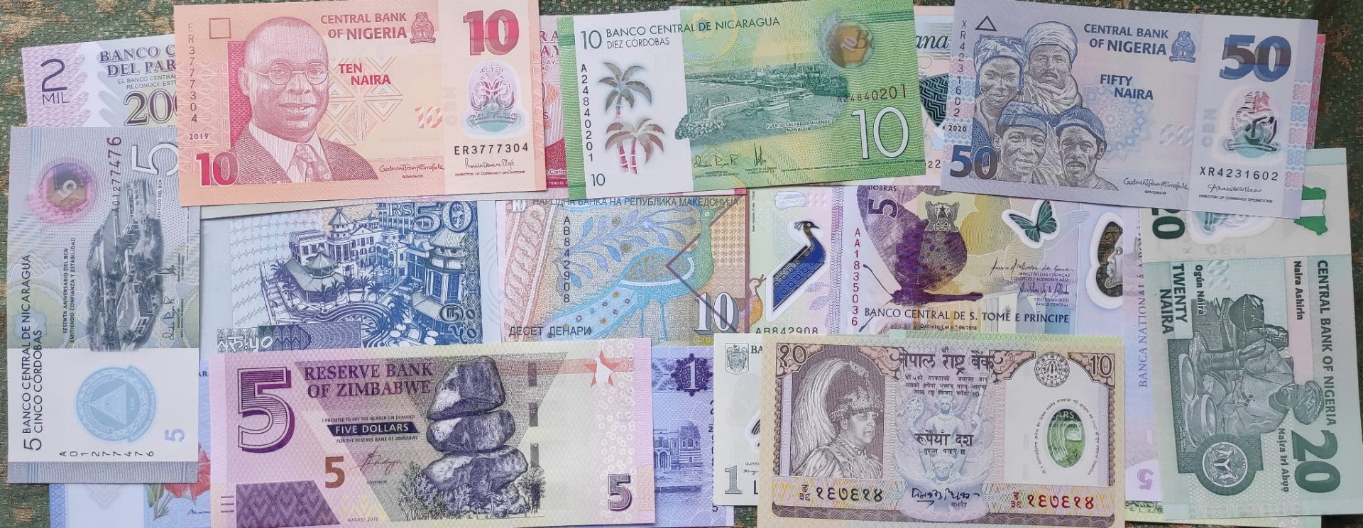 Banknoty Polimerowe x20 każdy inny UNC