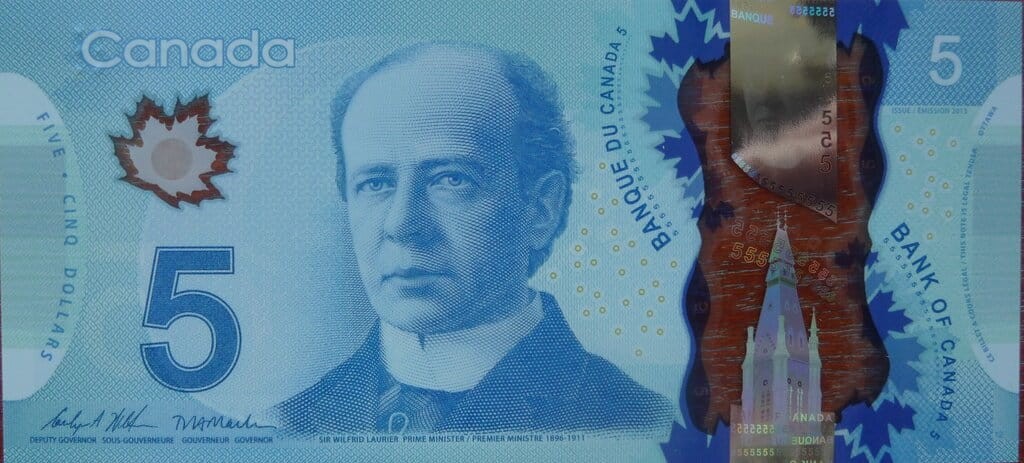 Kanada 5 $ Kosmonauci 2013 P-106e